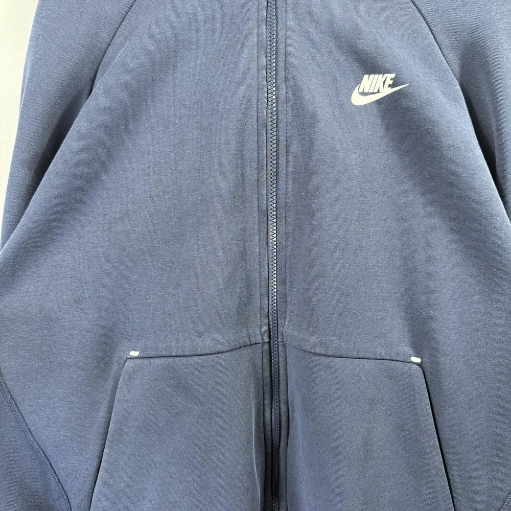 Nike tech fleece